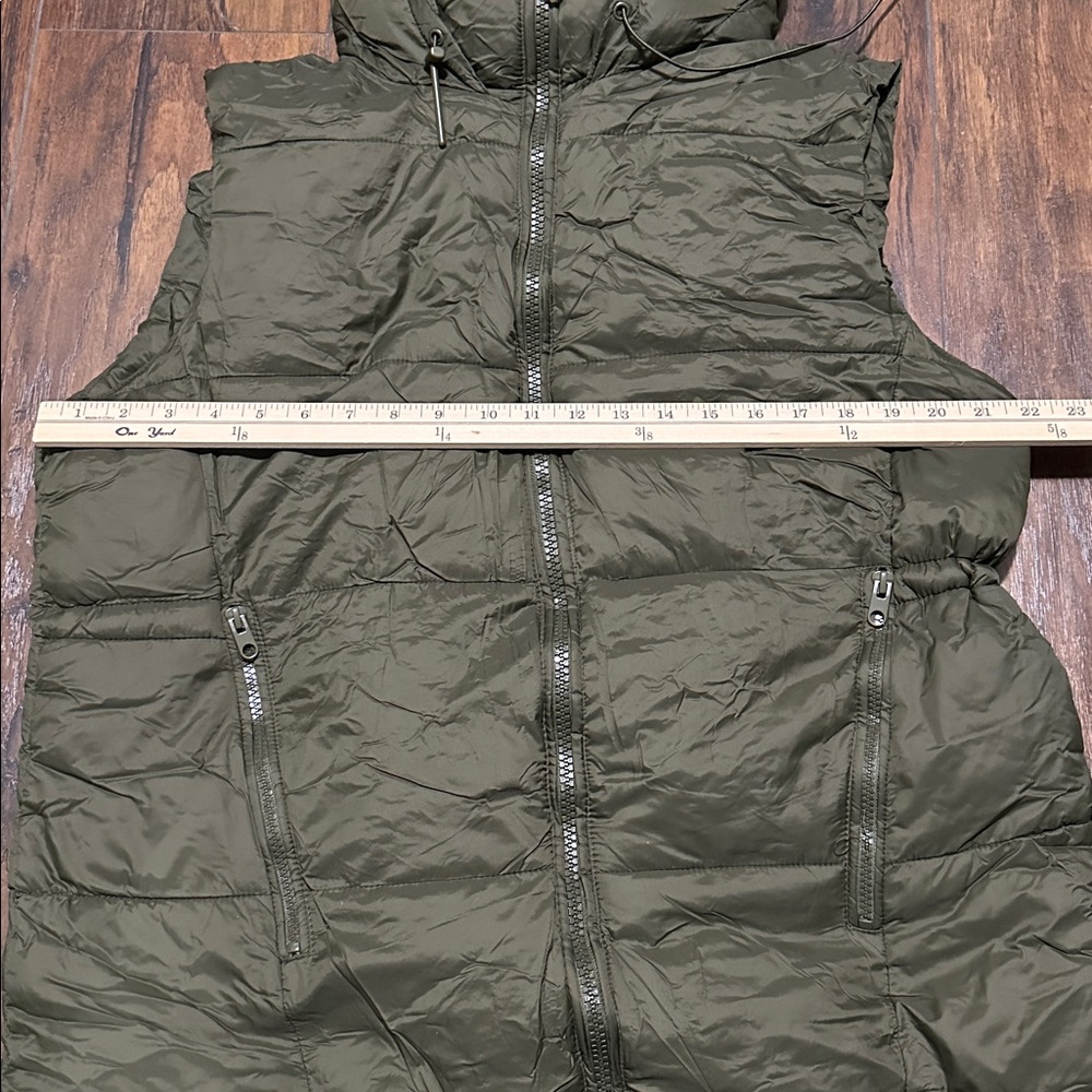 NWOT Zara Padded Green Vest Size XL - Picture 11 of 12